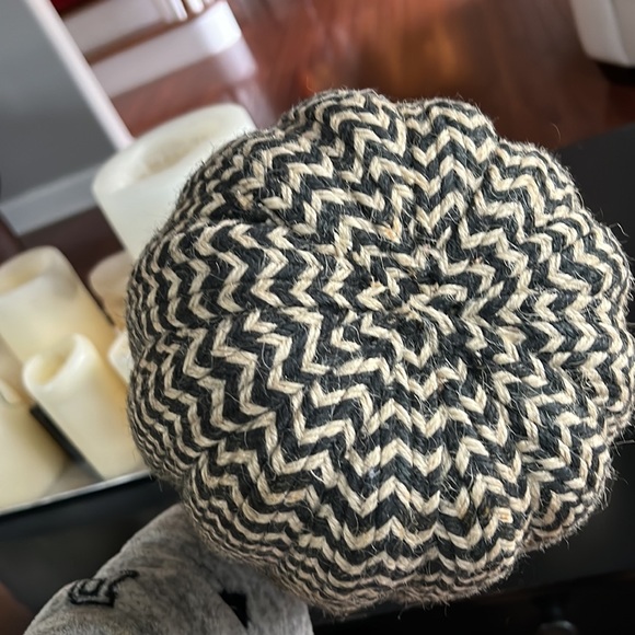 Natural Fiber set of 2 Pumpkins - Picture 3 of 7